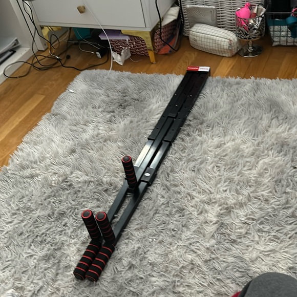 Leg stretching machine - Picture 1 of 3
